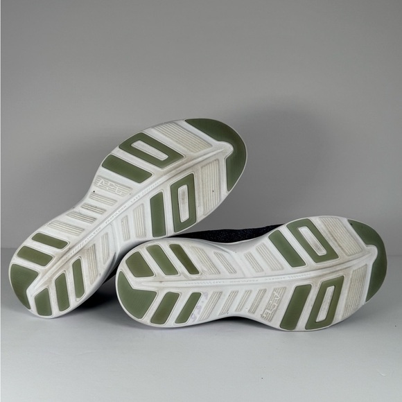 APL Techloom Pro Black Blue Knit Sneakers Men's Size 8 - Picture 7 of 9